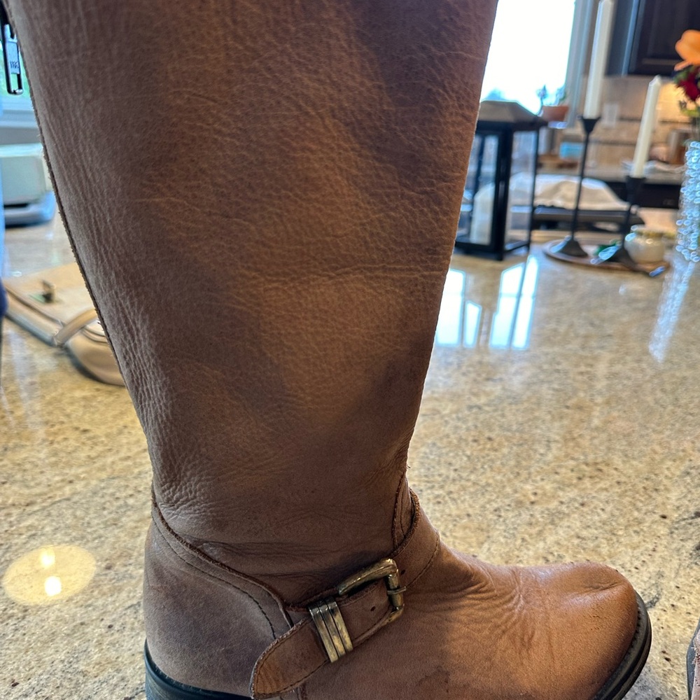 Vintage Steve Madden red zipper boot.  Size 9 - Picture 4 of 7
